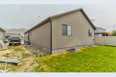 3787 N Tumwater Ln E, Eagle Mountain, UT 84005 - Photo 22