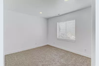 3787 N Tumwater Ln E, Eagle Mountain, UT 84005 - Photo 14