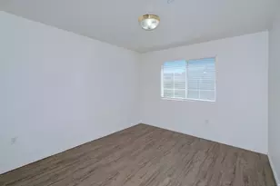 2101 N Aurora Way, Saratoga Springs, UT 84045 - Photo 8