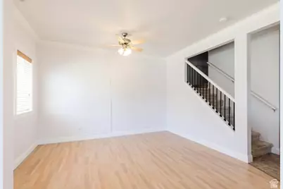504 W 1595 N #105, Logan, UT 84341 - Photo 8