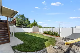 2353 E Cinnabar Ln S, Cottonwood Heights, UT 84121 - Photo 42