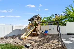 2353 E Cinnabar Ln S, Cottonwood Heights, UT 84121 - Photo 44