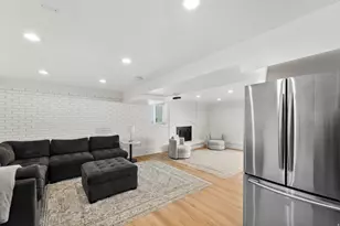 2353 E Cinnabar Ln S, Cottonwood Heights, UT 84121 - Photo 30