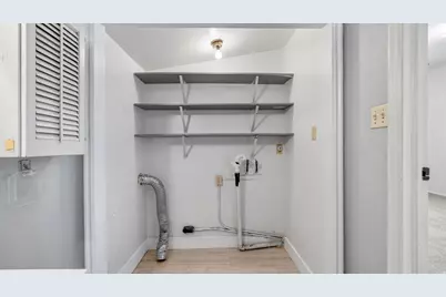 960 W 100 S, Orem, UT 84058 - Photo 14