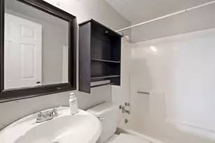 960 W 100 S, Orem, UT 84058 - Photo 12
