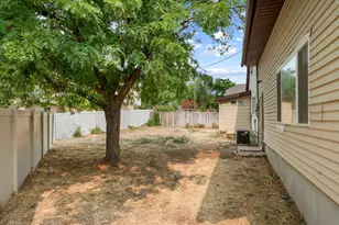 960 W 100 S, Orem, UT 84058 - Photo 20
