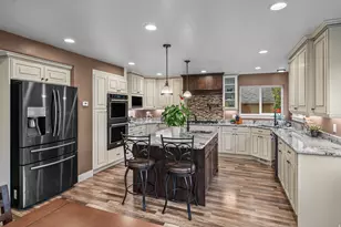 996 N 475 E, Orem, UT 84097 - Photo 8