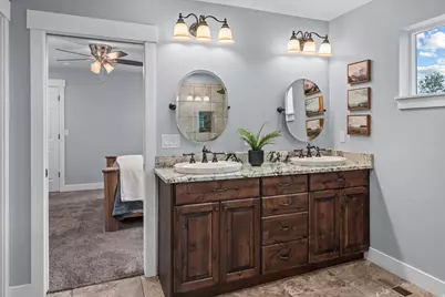 996 N 475 E, Orem, UT 84097 - Photo 20