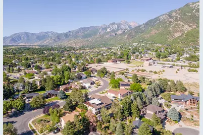 2444 E High Mountain Dr, Sandy, UT 84092 - Photo 46