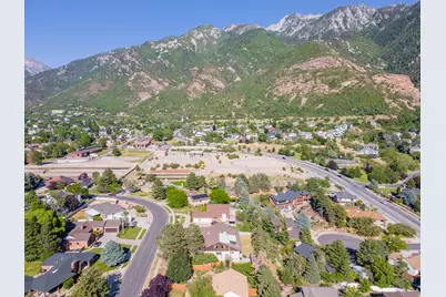 2444 E High Mountain Dr, Sandy, UT 84092 - Photo 44