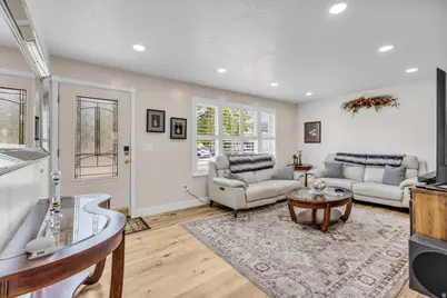 2088 W 7420 S, West Jordan, UT 84084 - Photo 4