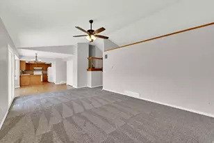 2664 N 1700 E, Layton, UT 84040 - Photo 10