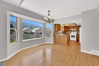 2664 N 1700 E, Layton, UT 84040 - Photo 8