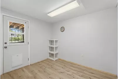 572 W 1680 Dr N, Clinton, UT 84015 - Photo 6