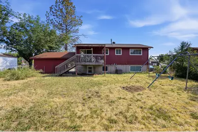 572 W 1680 N, Clinton, UT 84015 - Photo 32