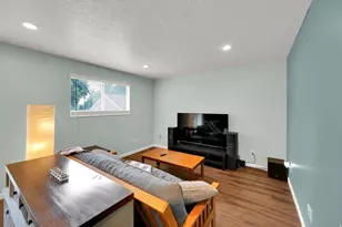 73 W 1340 S, Farmington, UT 84025 - Photo 12