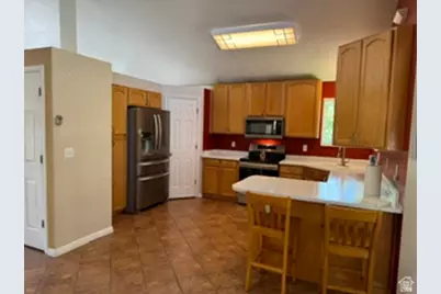 4248 S Rushton Acres Ln, Salt Lake City, UT 84120 - Photo 10