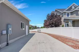 3271 N 280 W, Lehi, UT 84043 - Photo 38