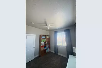 1954 N Hillcrest Rd, Saratoga Springs, UT 84045 - Photo 16