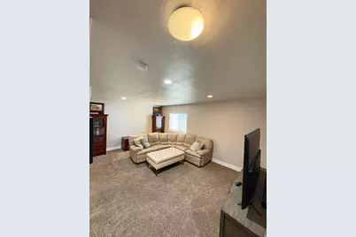 1954 N Hillcrest Rd, Saratoga Springs, UT 84045 - Photo 24