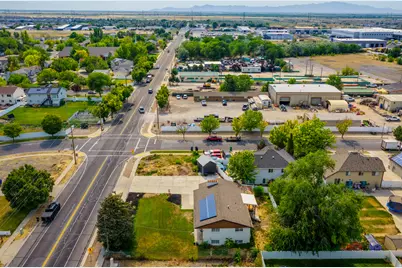 1440 W 1500 S, Woods Cross, UT 84087 - Photo 34