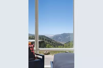 8452 E Spring Park Rd, Eden, UT 84310 - Photo 98