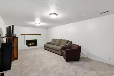 4495 W 4415 S, West Valley, UT 84120 - Photo 20