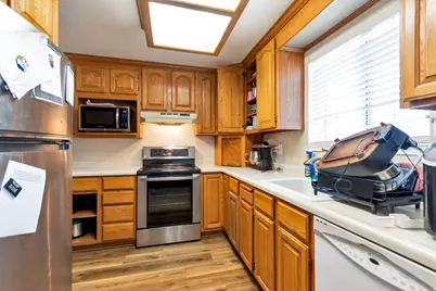 1150 S 760 W, Woods Cross, UT 84087 - Photo 10