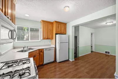 1181 E Lorraine Dr S, Millcreek, UT 84106 - Photo 8