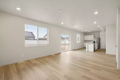 812 N 260 E #209, Santaquin, UT 84655 - Photo 12