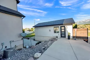 11729 S River Front Pkwy, South Jordan, UT 84095 - Photo 26