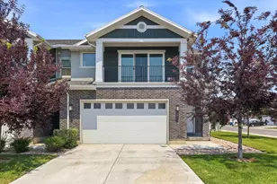 404 W 280 N, Pleasant Grove, UT 84062 - Photo 2