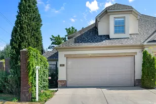 1989 E Donelson Ln, Holladay, UT 84117 - Photo 2