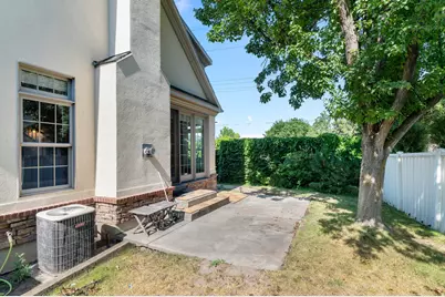 1989 E Donelson Ln, Holladay, UT 84117 - Photo 24