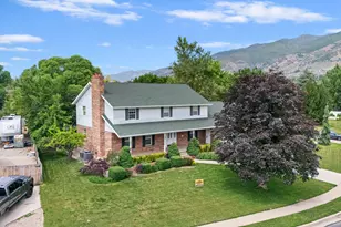 1356 Fairway Cir, Farmington, UT 84025 - Photo 4