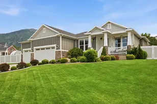 222 E Ridge View Dr, Elk Ridge, UT 84651 - Photo 2