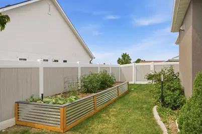 222 E Ridge View Dr, Elk Ridge, UT 84651 - Photo 42