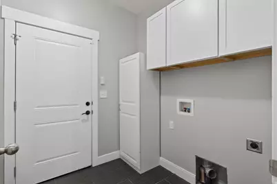 222 E Ridge View Dr, Elk Ridge, UT 84651 - Photo 26