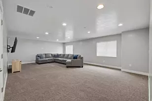222 E Ridge View Dr, Elk Ridge, UT 84651 - Photo 28