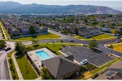 1147 N Abbotsford Dr, North Salt Lake, UT 84054 - Photo 14