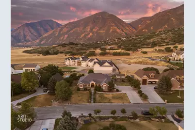 794 N Valley View Cir E, Elk Ridge, UT 84651 - Photo 62