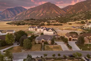 794 N Valley View Cir E, Elk Ridge, UT 84651 - Photo 62