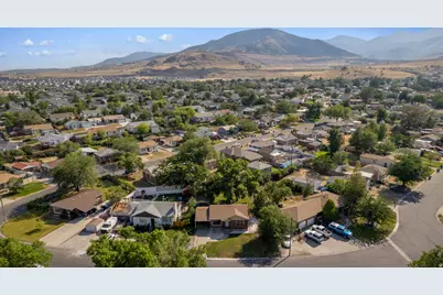8637 W Helen Dr S, Magna, UT 84044 - Photo 34