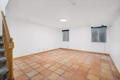 8736 S Oakwood Park Cir, Sandy, UT 84094 - Photo 18