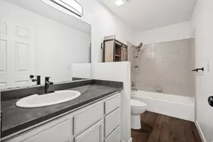 8736 S Oakwood Park Circle, Sandy, UT 84094 - Photo 16
