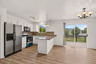 949 W 1800 N, Mapleton, UT 84664 - Photo 14