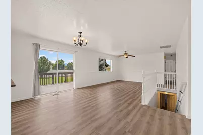 949 W 1800 N, Mapleton, UT 84664 - Photo 12