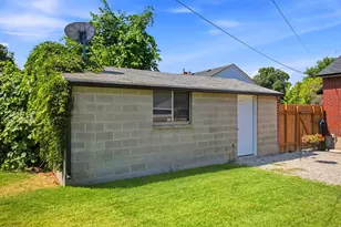 7405 S Locust St, Midvale, UT 84047 - Photo 24