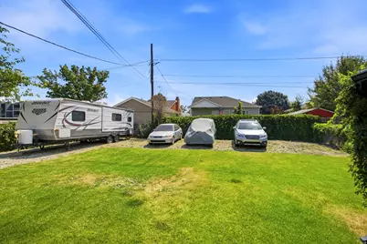7405 S Locust St, Midvale, UT 84047 - Photo 26