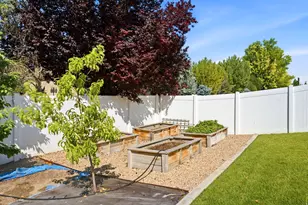 1895 W 75 S, Kaysville, UT 84037 - Photo 68